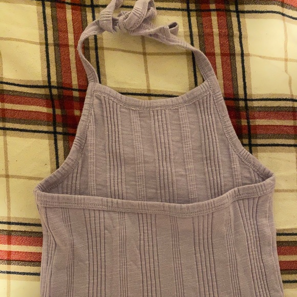 Crop Top - Picture 2 of 3